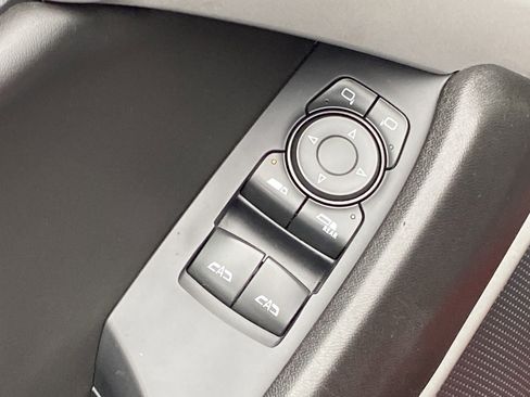 Used 2023 Chevrolet Camaro LT image 25