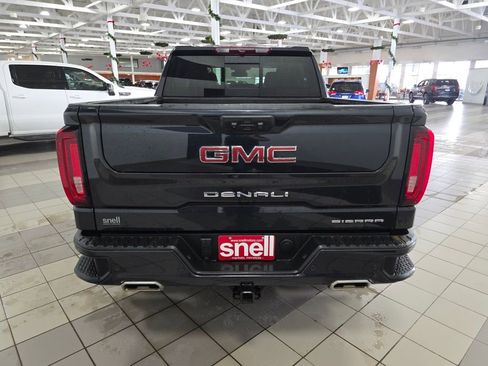 Used 2023 GMC Sierra 1500 Denali image 4
