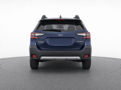Used 2023 Subaru Outback Limited AWD/4WD image 6