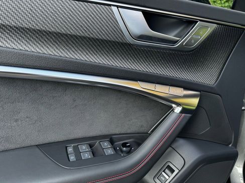 Used 2023 Audi RS 7 Sportback w/ Black Optic Package image 9