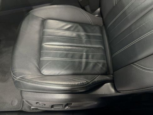 Used 2023 Audi Q5 2.0T Premium w/ Convenience Package image 13