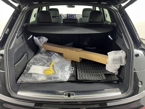 Certified 2025 Audi Q5 e Premium Plus w/ Premium Plus Package AWD/4WD image 28
