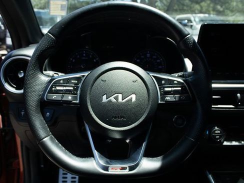 Used 2022 Kia Forte GT-Line FWD image 11