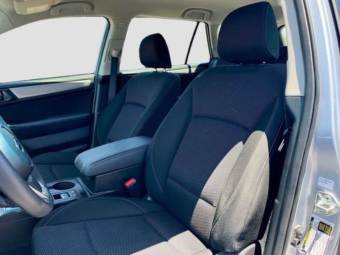 Used 2019 Subaru Outback 2.5i AWD/4WD image 19