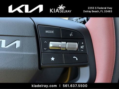 New 2026 Kia Sportage SX FWD image 30