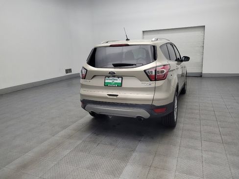 Used 2017 Ford Escape Titanium image 9
