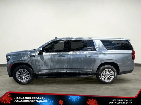 Certified 2024 GMC Yukon XL SLT w/ SLT Luxury Package AWD/4WD image 3