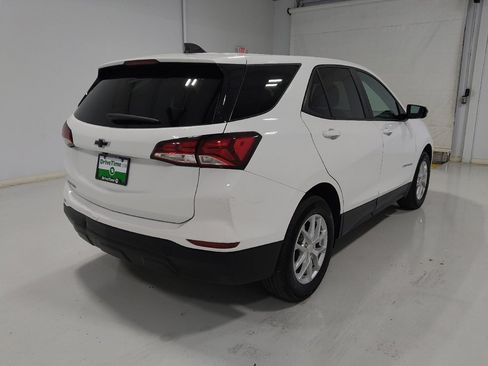 Used 2022 Chevrolet Equinox LS w/ LPO, Chrome Package image 9