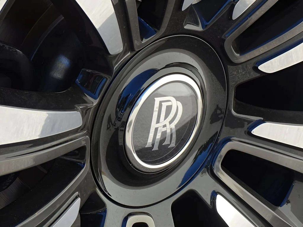 Certified 2024 Rolls-Royce Ghost AWD/4WD image 19