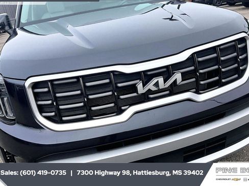 Used 2025 Kia Telluride S FWD image 22