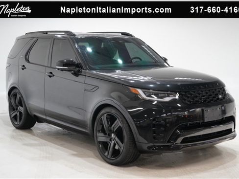 Used 2024 Land Rover Discovery Dynamic SE image 1