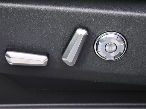 New 2026 Lincoln Navigator Reserve w/ Jet Appearance Package AWD/4WD image 14