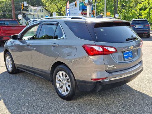 Used 2018 Chevrolet Equinox LT w/ Sun & Infotainment Package image 4