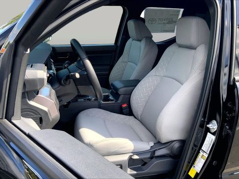 New 2026 Toyota Tacoma SR5 AWD/4WD image 9