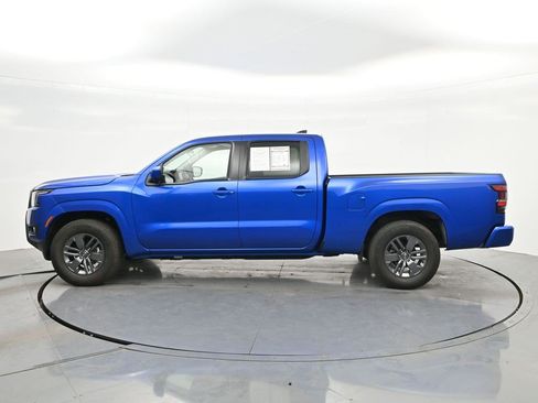 Used 2025 Nissan Frontier SV w/ SV Convenience Package RWD image 8