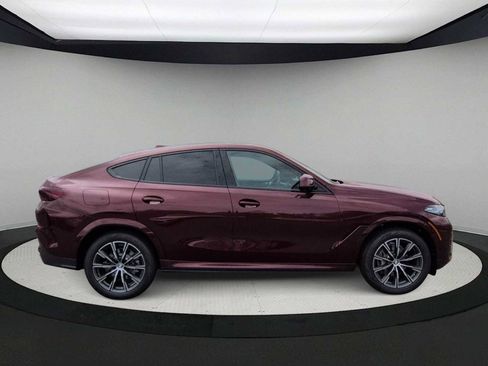 New 2026 BMW X6 xDrive40i w/ Premium Package image 9