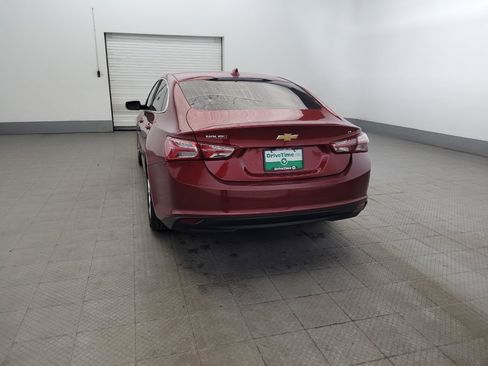 Used 2020 Chevrolet Malibu LT FWD image 6