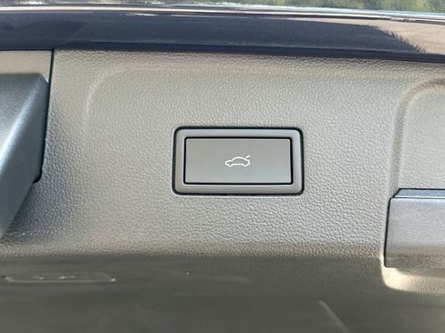 New 2026 Volkswagen Atlas Peak Edition AWD/4WD image 20