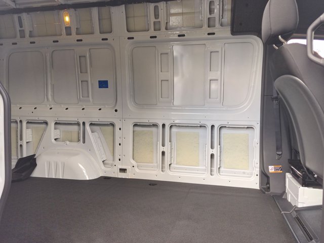 Used 2022 Mercedes-Benz Sprinter 2500 image 17