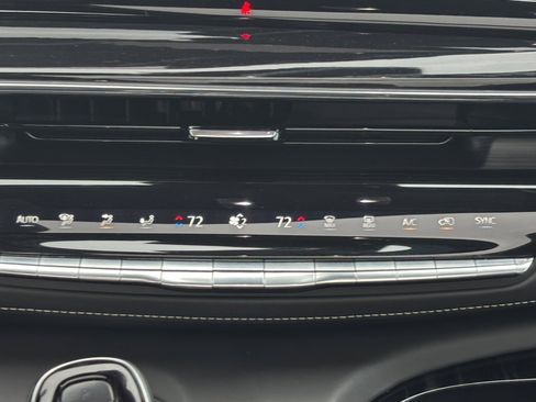 Used 2023 Cadillac Escalade ESV V w/ LPO, ONYX Package image 4