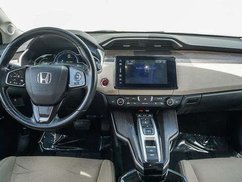 Used 2019 Honda Clarity Touring image 12