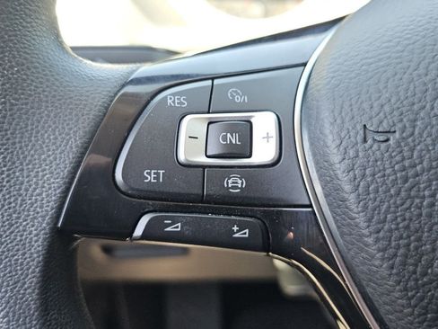 Used 2019 Volkswagen Tiguan S w/ 3rd Row Seat Package AWD/4WD image 11