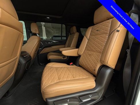 Used 2024 Cadillac Escalade ESV Sport w/ Touring Package image 22