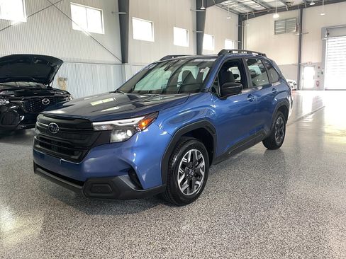 Used 2026 Subaru Forester AWD/4WD image 3