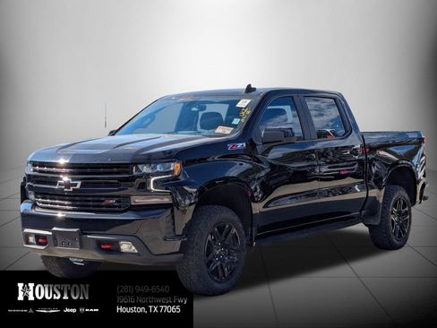 Used 2021 Chevrolet Silverado 1500 LT Trail Boss w/ Bed Protection Package image 8
