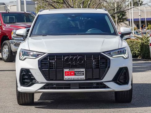 Used 2023 Audi Q3 2.0T Premium Plus w/ Premium Plus Package image 2