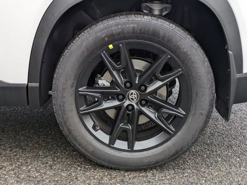 New 2026 Toyota Grand Highlander Hybrid Nightshade Edition image 7