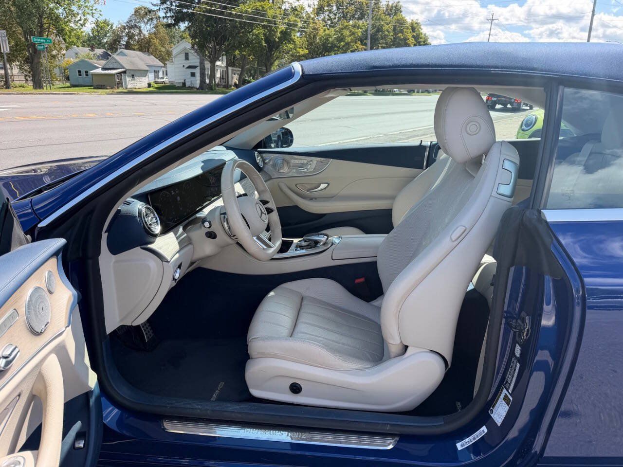 Used 2021 Mercedes-Benz E 450 Cabriolet image 9