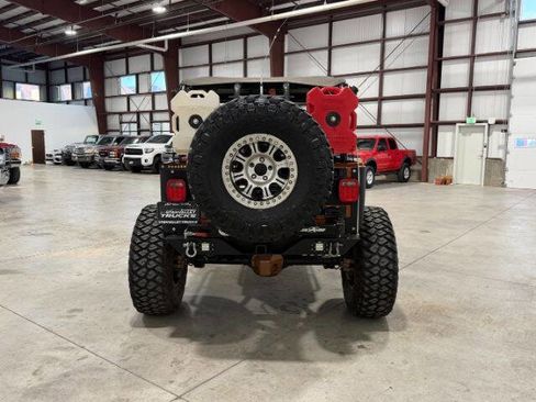 Used 1997 Jeep Wrangler SE image 8