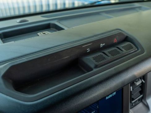 Used 2022 Ford Bronco Outer Banks image 26