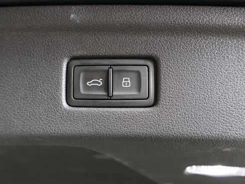 Used 2022 Audi A5 2.0T Premium Plus image 16