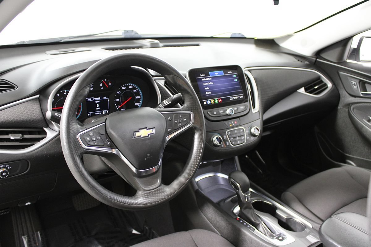 Used 2023 Chevrolet Malibu LT FWD image 11