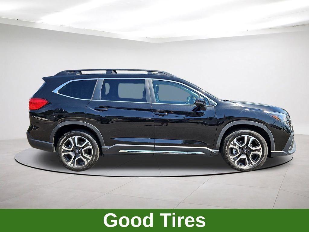 Used 2023 Subaru Ascent Limited AWD/4WD image 8