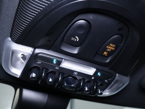 Used 2022 MINI Cooper Clubman S image 27