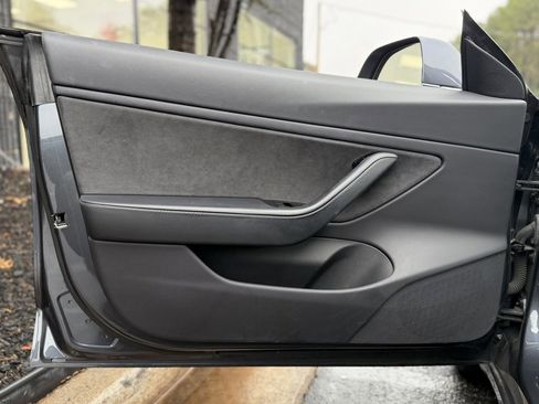 Used 2019 Tesla Model 3 Long Range image 28