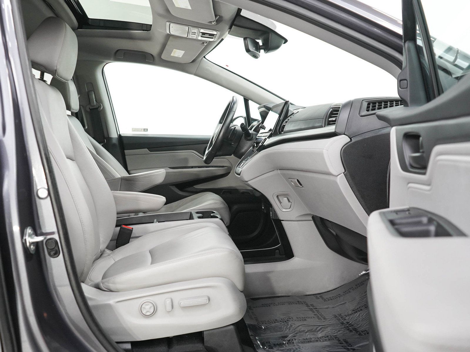Used 2022 Honda Odyssey EX-L image 11