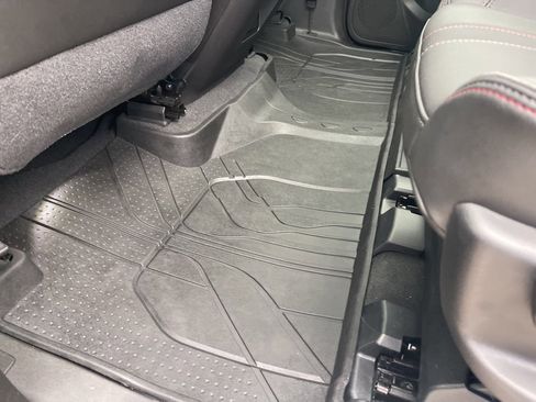 Used 2021 Chevrolet Tahoe RST w/ Luxury Package image 19