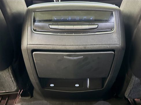 Used 2021 Cadillac Escalade ESV Premium Luxury image 25