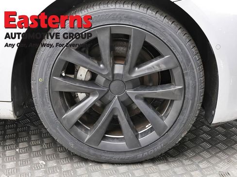 Used 2018 Tesla Model 3 Long Range image 26