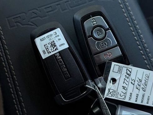 New 2025 Ford Bronco Raptor image 27