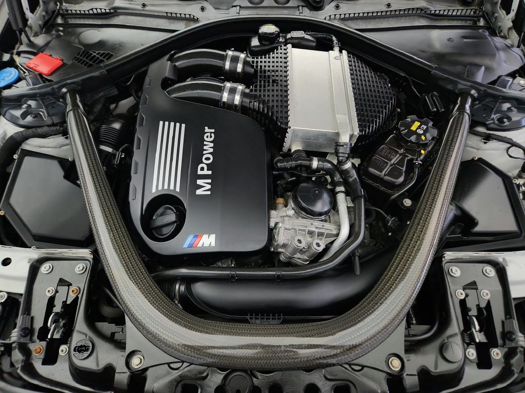 Used 2019 BMW M2 Competition RWD image 32