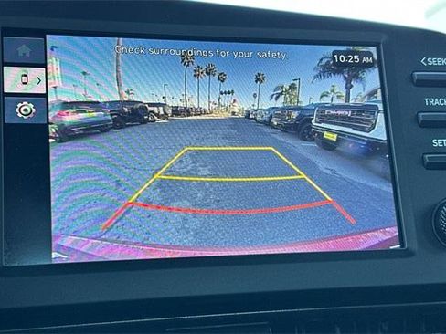 Certified 2025 Hyundai Elantra Sport image 19