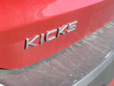 New 2026 Nissan Kicks SR w/ Cold Weather Package image 16