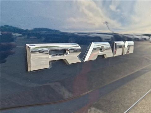 Used 2021 RAM 1500 Laramie RWD image 30
