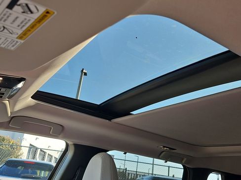 New 2026 Mitsubishi Outlander SEL image 30