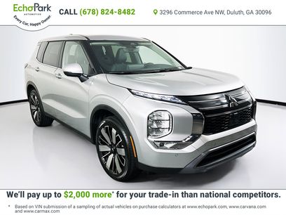 Used 2025 Mitsubishi Outlander SE